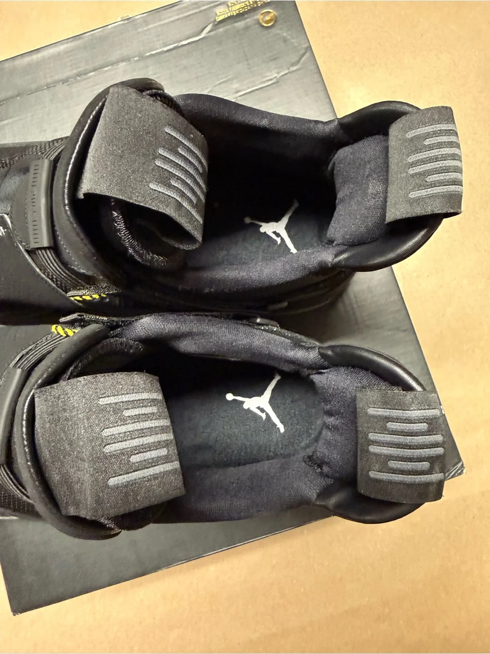 Nike Air Jordan 33 Utility Blackout Mens size 14 Basketball Shoes NDS!